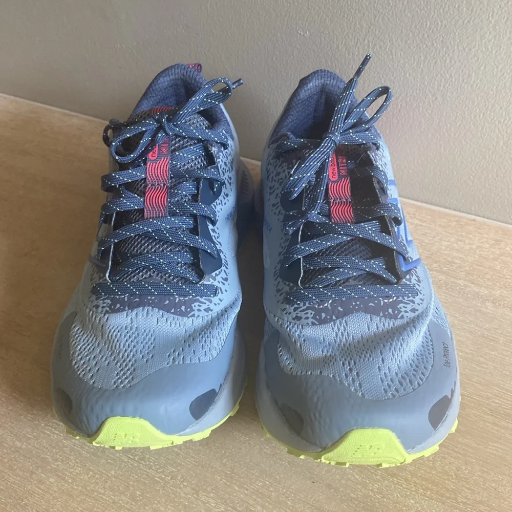 New ballots women’s sneakers. Size 6. - Picture 2 of 11